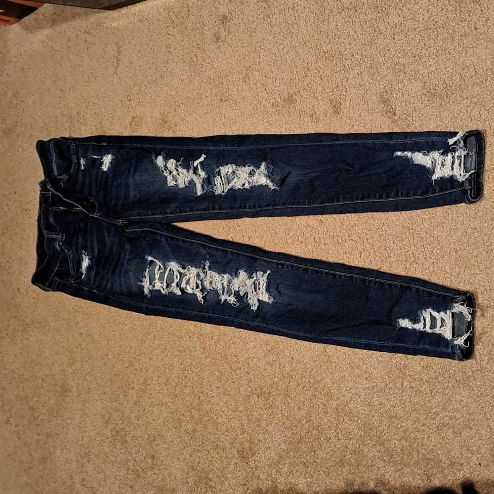 Like new AE ripped hi-rise jegging size 0 regular next level stretch